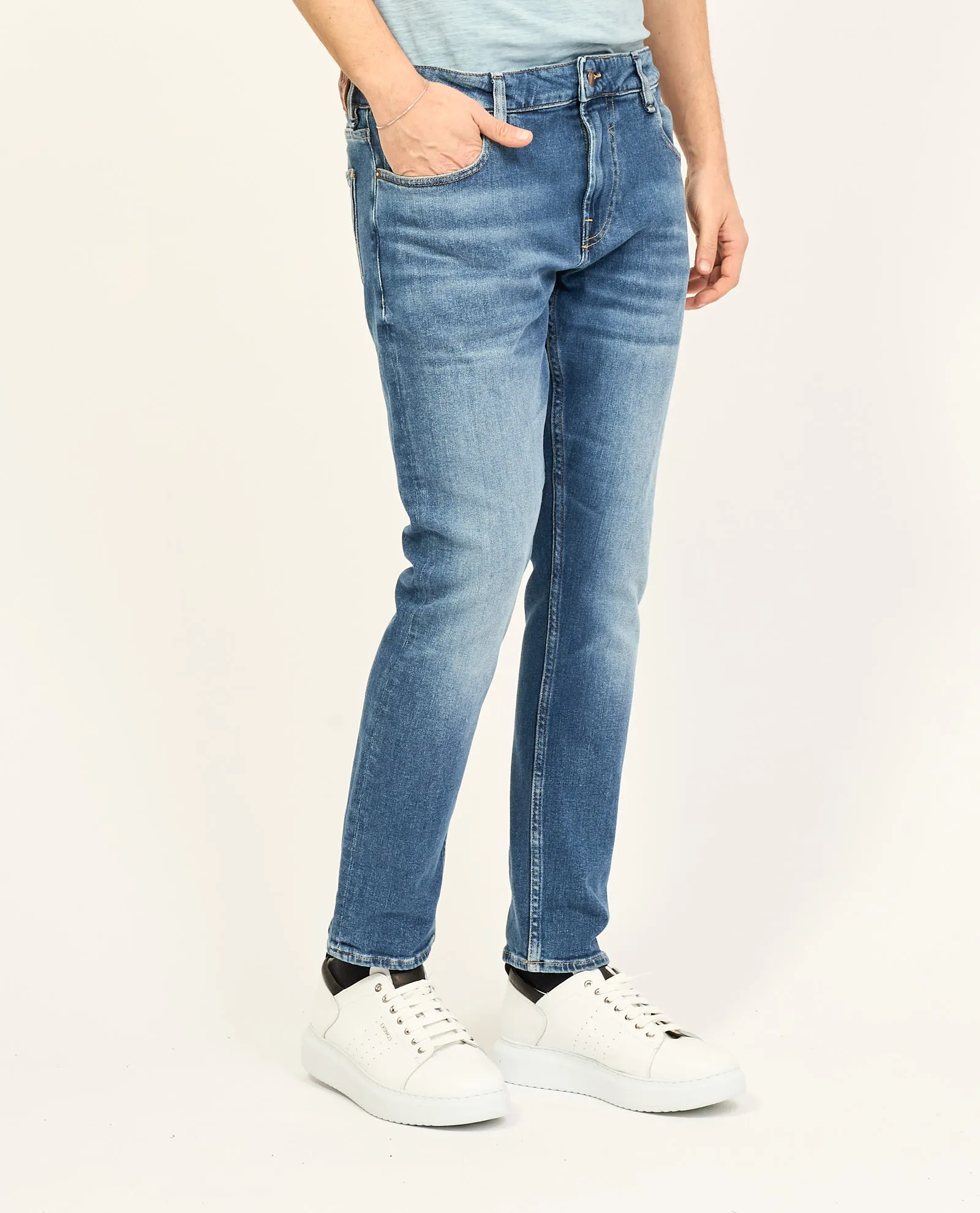 Guess skinny cotton blend jeans with 5 pockets